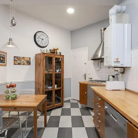 Canela Homes Classic Barcelona