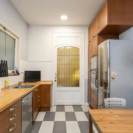 Canela Homes Classic アパート バルセロナ